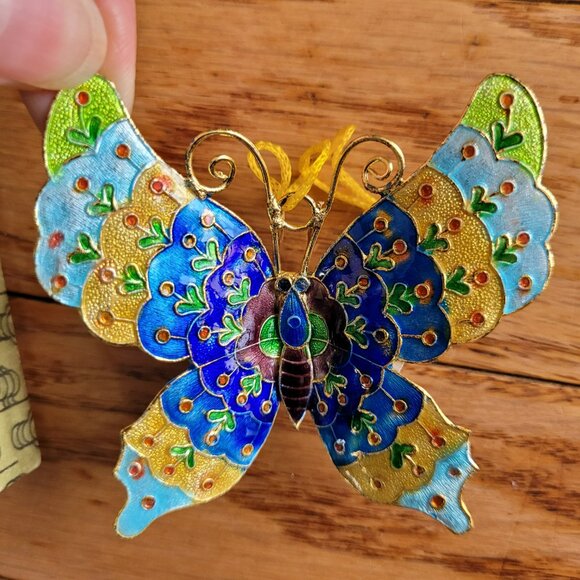 Cloisonne Butterfly Ornaments Lot of Four Butterflies Enamel on Brass - Picture 4 of 16